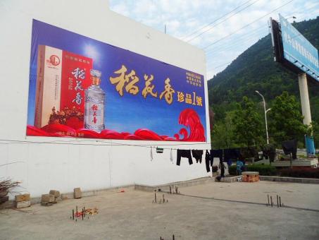 天门墙体喷绘广告效果怎么样？
