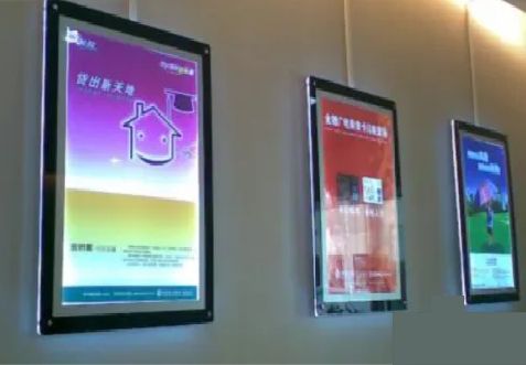 天门什么是超薄灯箱?
