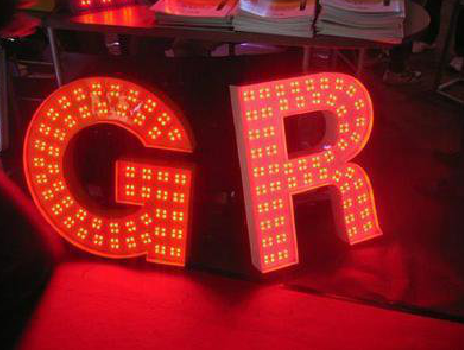 天门LED发光字有哪些优势？